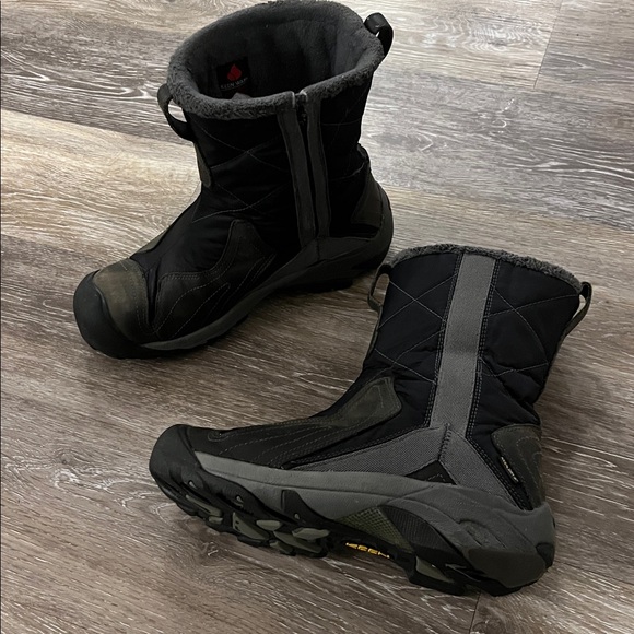 Keen Betty Black Waterproof Insulated Winter snow Boots size 9 - Picture 9 of 9